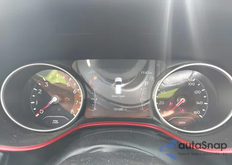 2020 Jeep Compass Trailhawk 4X4 from USA, damaged, VIN 3C4NJDDB5LT166656